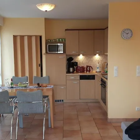Charmante Ferienwohnung In Redewisch 아파트 *